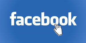 Image of a hand pointing at the word facebook, so that the viewer can learn more about the best drinks for energy.